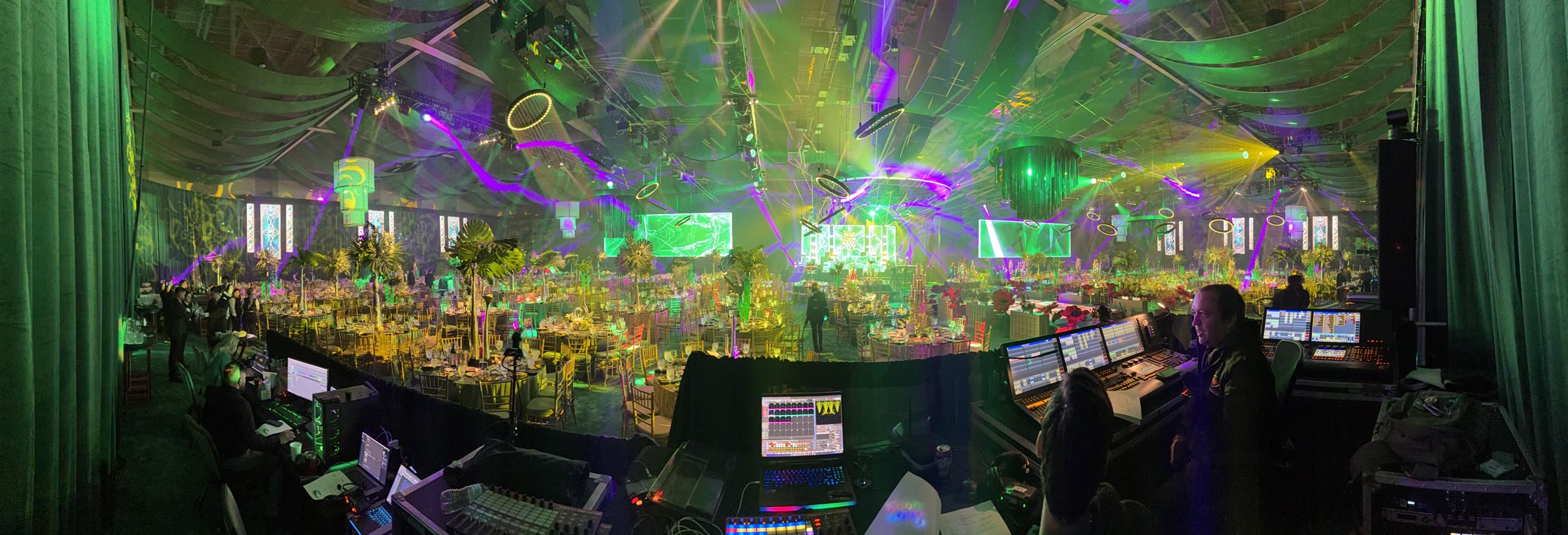 Full-width green abstract technology texture from HET event visuals